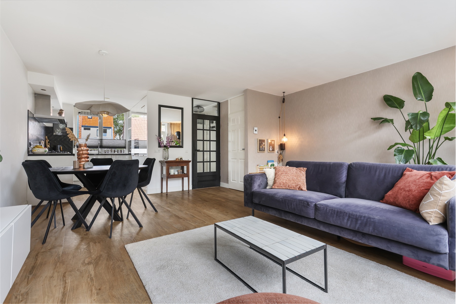 Ruimtelijke woningpresentatie van een woonkamer